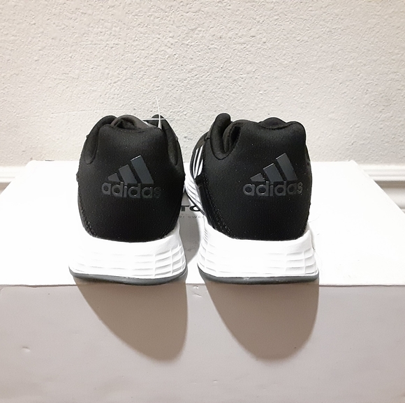 Adidas - Picture 2 of 4